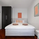 Monero Boutique V *